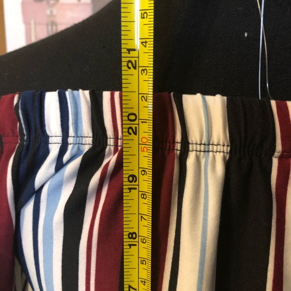 Cute off-shoulder blouse - Picture 7 of 8